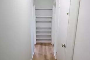 60 Essex St, Revere, MA 02151 - Photo 8