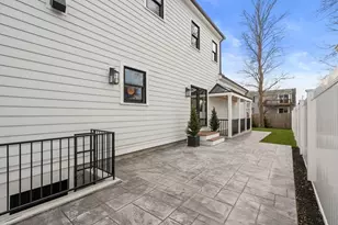 59 Bay View Ave, Quincy, MA 02169 - Photo 4