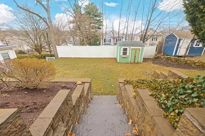 43 Leonard St, Waltham, MA 02451 - Photo 32