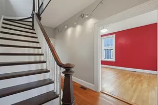 43 Leonard St, Waltham, MA 02451 - Photo 2