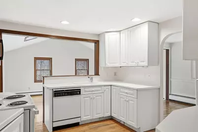 8 Ledgewood Drive, Canton, MA 02021 - Photo 4