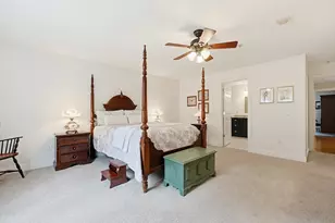 94 Mechanic St, Foxboro, MA 02035 - Photo 28