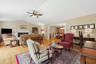 94 Mechanic St, Foxboro, MA 02035 - Photo 4