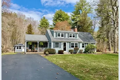 140 Oak St, Mansfield, MA 02048 - Photo 1