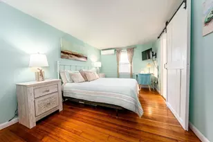 8 Quinsigamond Ave, Falmouth, MA 02540 - Photo 10