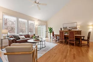 42 Seven Springs Ln, Burlington, MA 01803 - Photo 38