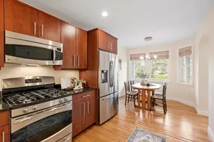 42 Seven Springs Ln, Burlington, MA 01803 - Photo 22