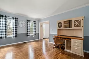 74 Kennedy Cir, Northbridge, MA 01534 - Photo 6