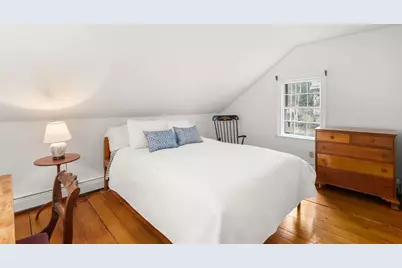 7 Russell St, Milton, MA 02186 - Photo 16