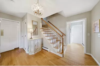 157 Rolling Meadow Dr, Holliston, MA 01746 - Photo 2