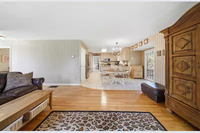 157 Rolling Meadow Dr, Holliston, MA 01746 - Photo 10