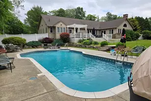 267 Chestnut St, Seekonk, MA 02771 - Photo 2
