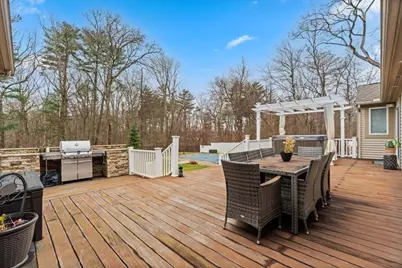 267 Chestnut St, Seekonk, MA 02771 - Photo 30