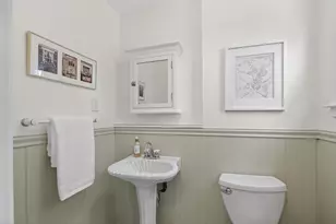 16 Eastmount Rd, Medfield, MA 02052 - Photo 12