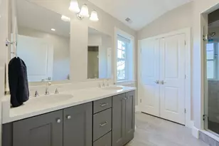 17 Washington Ave, Waltham, MA 02453 - Photo 32