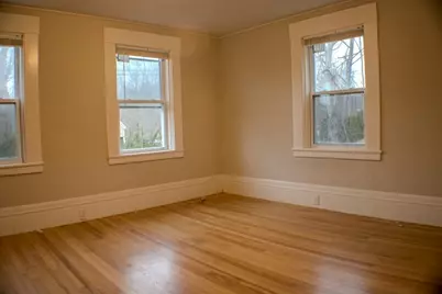 250 Ashburnham St, Fitchburg, MA 01420 - Photo 16