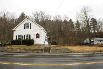 250 Ashburnham St, Fitchburg, MA 01420 - Photo 2