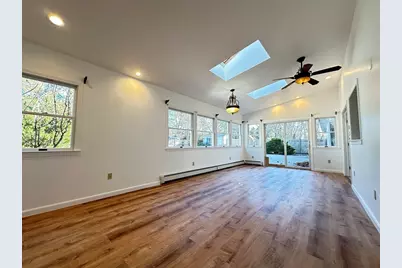 24 Hemlock Dr, Natick, MA 01760 - Photo 10