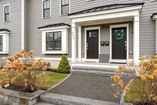 472 Main St, Stoneham, MA 02180 - Photo 2