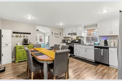 49 Meriline Ave, Methuen, MA 01844 - Photo 10