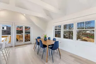 26 Union Ct, Tisbury, MA 02568 - Photo 12