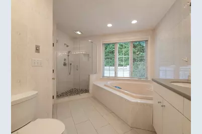 131 S Station St, Duxbury, MA 02332 - Photo 26