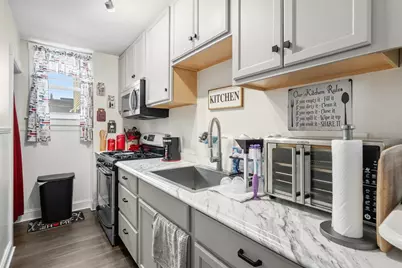 77 Dartmouth St, New Bedford, MA 02740 - Photo 32