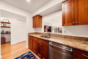 16 Harcourt St, Boston, MA 02116 - Photo 6