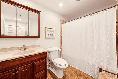 16 Harcourt St #3D, Boston, MA 02116 - Photo 12