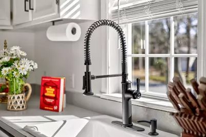 1 Charing Cross Rd, Dennis, MA 02660 - Photo 14