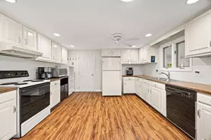 736 Sodom Rd, Westport, MA 02790 - Photo 8