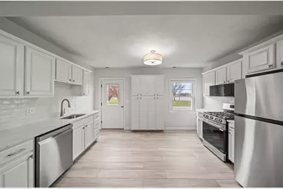 1 Salem Street #3, Wakefield, MA 01880 - Photo 8