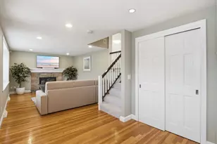 17 Daley St, Needham, MA 02494 - Photo 8