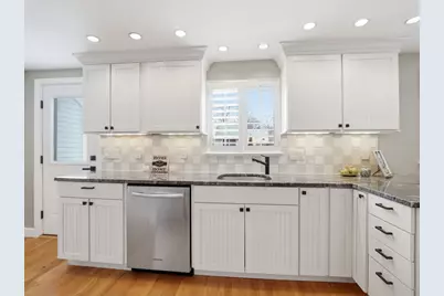 17 Daley St, Needham, MA 02494 - Photo 14