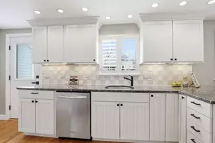 17 Daley St, Needham, MA 02494 - Photo 14