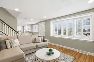 17 Daley St, Needham, MA 02494 - Photo 6