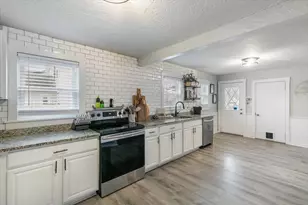 116 6th St, Leominster, MA 01453 - Photo 14