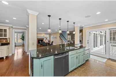 99 Hartford Street, Medfield, MA 02052 - Photo 14