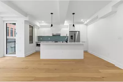 230 Friend St. #2, Boston, MA 02114 - Photo 10