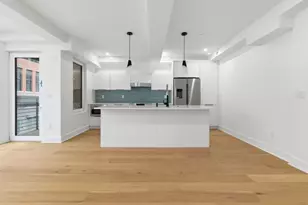 230 Friend St, Boston, MA 02114 - Photo 10