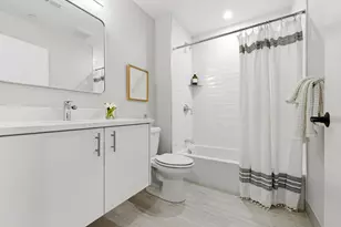230 Friend St, Boston, MA 02114 - Photo 20