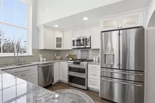 83 Church St, Winchester, MA 01890 - Photo 12