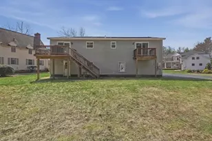 10 Lee Ave, Burlington, MA 01803 - Photo 36