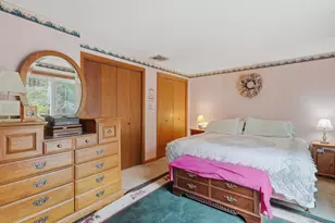 10 Lee Ave, Burlington, MA 01803 - Photo 16