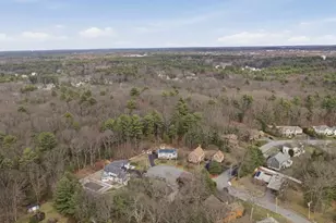 10 Lee Ave, Burlington, MA 01803 - Photo 38