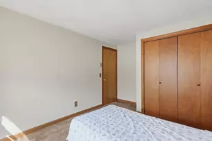 10 Lee Ave, Burlington, MA 01803 - Photo 24