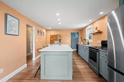 19 Rowena St, Worcester, MA 01606 - Photo 18