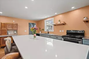 19 Rowena St, Worcester, MA 01606 - Photo 20