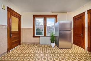 65 Parsons St, Easthampton, MA 01027 - Photo 12