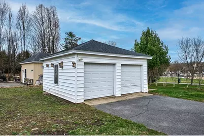 65 Parsons St, Easthampton, MA 01027 - Photo 28